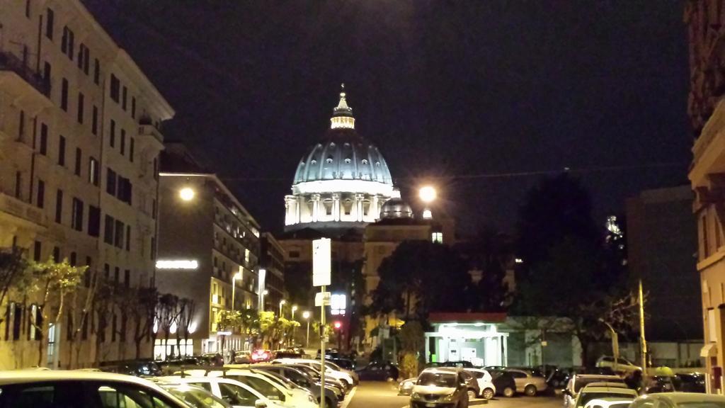 Gregorios San Pietro Guesthouse Rom Exterior foto