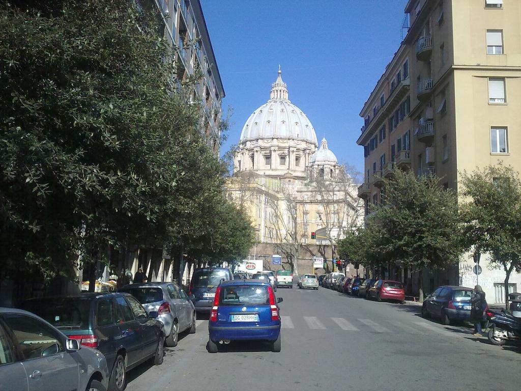 Gregorios San Pietro Guesthouse Rom Exterior foto